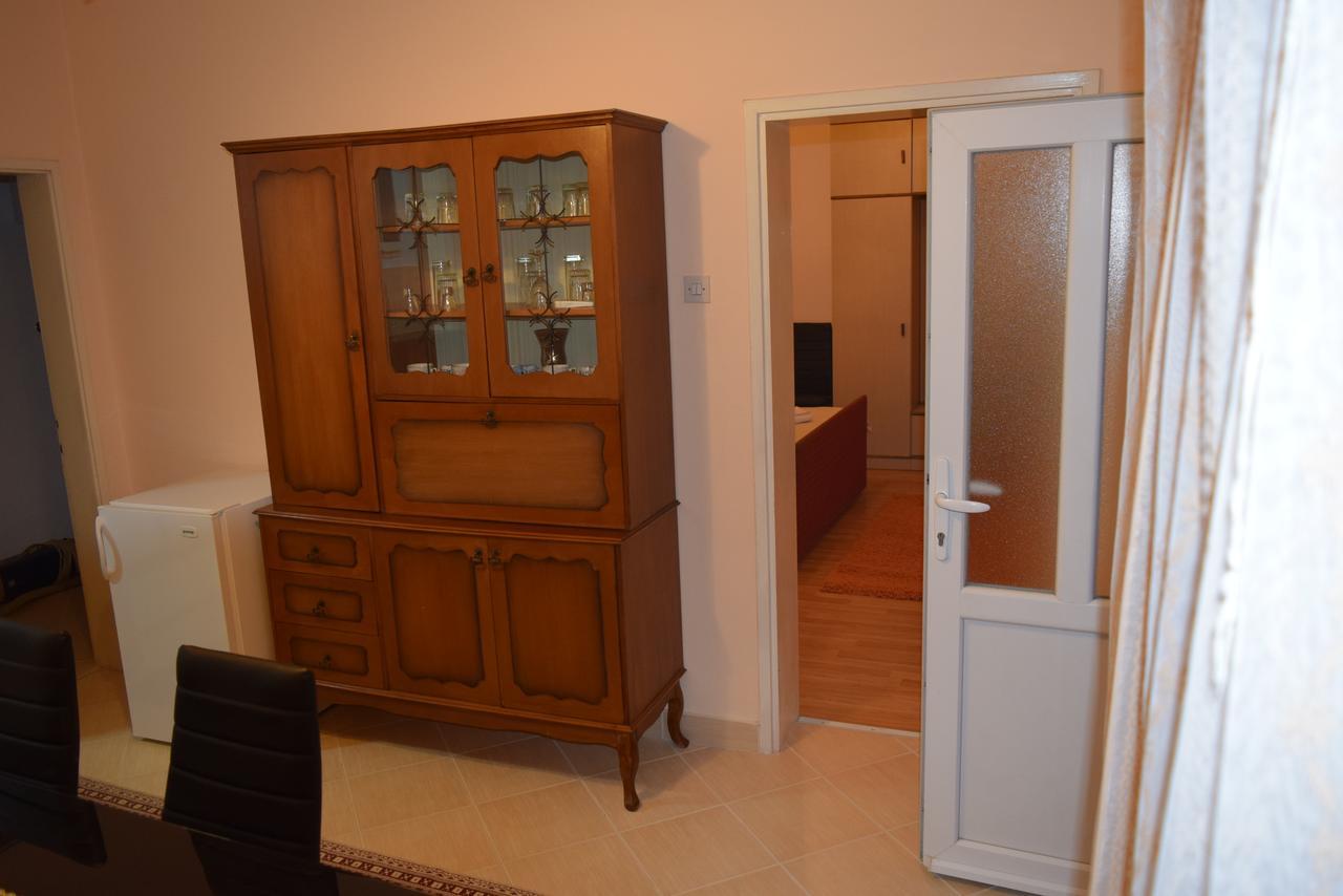 Apartment S&M Tivat Buitenkant foto